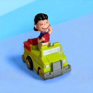 Vintage 1980's McDonald's Lucy on Truck Happy Set Snoopy Peanuts RARE
